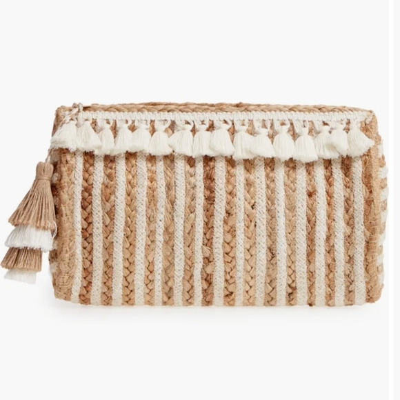 Shiraleah Handbags - Anthropologie Shiraleah Mare Woven Tassel Clutch Bag in Natural Jute and Cream